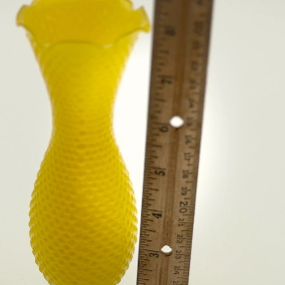 Vintage Yellow Satin Hobnail Glass Bud‎ Vase Clear Twisted Stem Ruffled Rim 10in